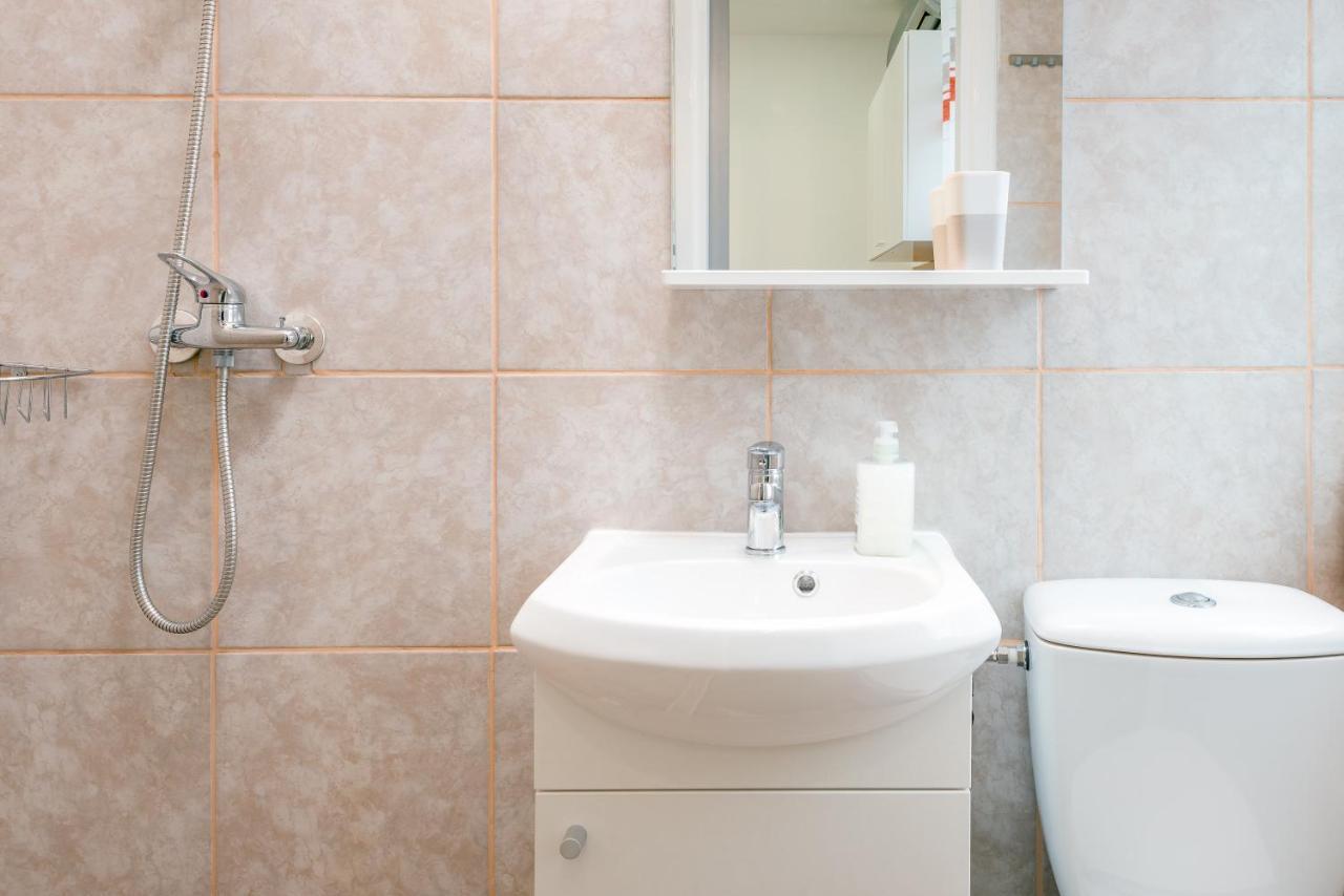 Studio Apartment Sesula Split Exterior photo